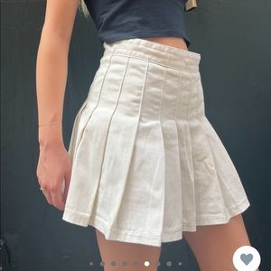 Brandy Melville Dana Skirt